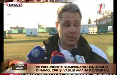Şumudică: "M-a arbitrat unu care mirosea a rachiu şi-a prelungit meciul 7 minute, cred că avea X la pariuri" :)