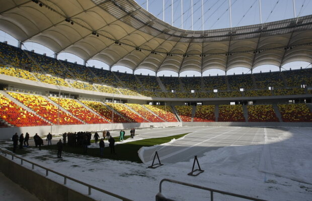 De ce gazonul n-a fost protejat de acoperiş » "Nu se poate mişca în perioada noiembrie-martie"