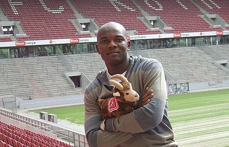 Un fotbalist care a jucat la Inter, AS Roma şi Werder Bremen va ajunge la Petrolul!