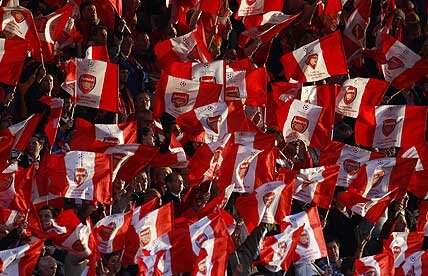 Un suporter al lui Arsenal a fost arestat înaintea meciului cu Milan