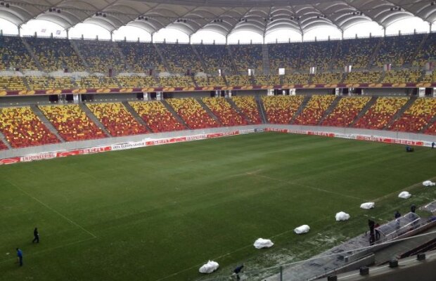 I-au făcut freza :D Gazonul de pe Naţional Arena tuns cu cîteva ore înainte de Steaua - Twente