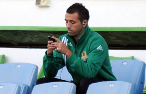 Emoţii cu Sînmărtean » Vedeta vasluienilor are dureri la genunchi