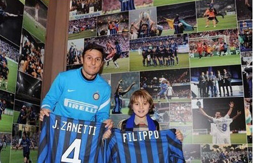 Talisman anticriză! » Un fan de 9 ani a ajuns star la Inter