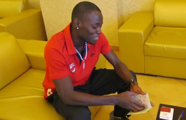 Ebongue nu i-a convins pe dinamovişti la singurul lui meci în tricoul "cîinilor", 3-0 cu FC Argeş