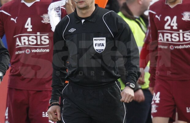 Cristi Balaj revoluţionează arbitrajul românesc prin ghetele cu "creier" » Arbitrul robot! ;)