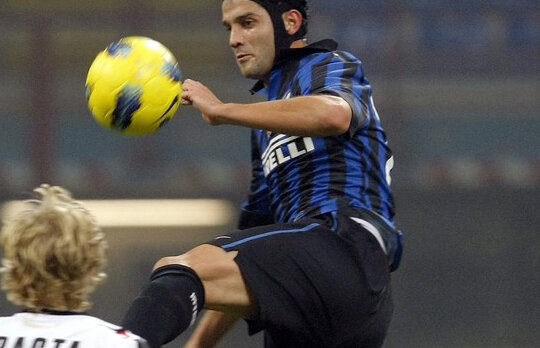 VIDEO » Chivu revine la locul groazei, unde s-a accidentat grav la cap în 2010
