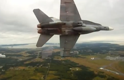 FILMULEŢUL ZILEI PE MYSPORT Cum arata lumea dintr-un F-18!