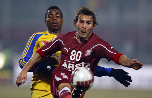 VIDEO Puncte şi de la capăt! » Rapid se impune în meciul cu Petrolul şi revine în lupta pentru titlu