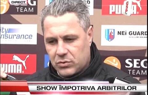 Şumudică: "Eu muncesc o săptămînă ca voi să-mi daţi şpiţuri în c...r!" :X