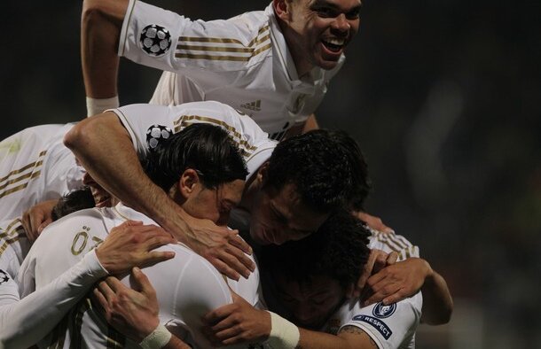 VIDEO This is Real football! » Galacticii au trecut cu 3-0 de Apoel, Chelsea are prima opţiune la calificare după 1-0 cu Benfica