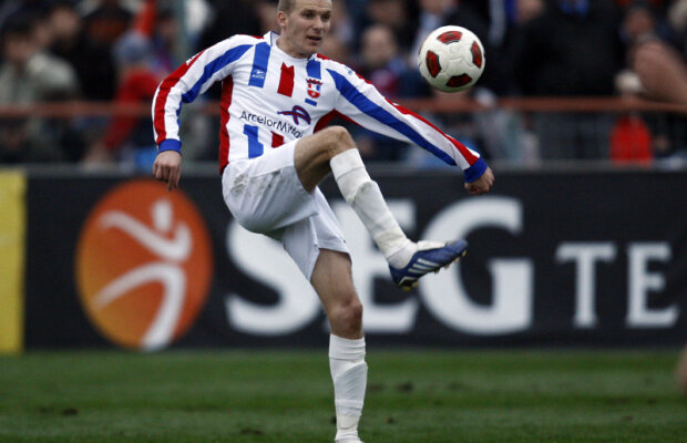 VIDEO Ştiu şi fotbal! :) » Oţelul s-a impus cu 3-0 în faţa Voinţei şi reintră în lupta pentru cupele europene