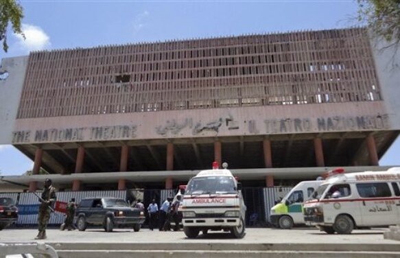 Atac kamikaze în Somalia! Preşedintele Federaţiei şi cel al Comitetului Olimpic au fost ucişi