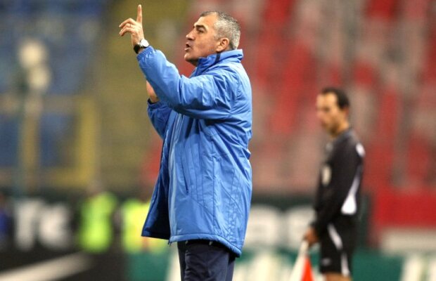 Suporterii Stelei îl vor, el e deschis pentru discuţii » Grigoraş cere clauză în faţa lui Gigi!