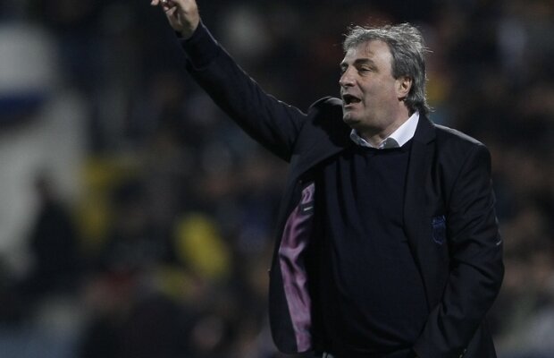 Oful lui Stoichiţă: "N-am ieşit niciodată în oraş cu Gigi" :)