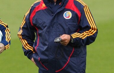 Rezultat ruşinos pentru România U16! Învinsă de Malta! :O » Iovan: "Nu-i mai las la piscină!"