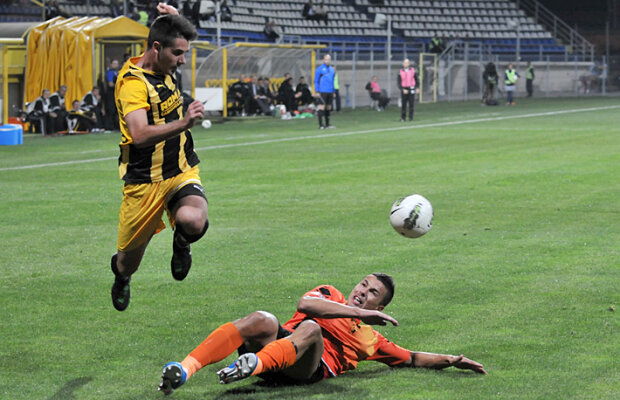 VIDEO Ceahlăul - Braşov 1-0 » Succes galben, hattrick negru
