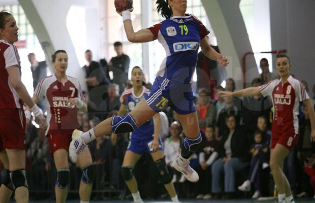 FOTO Oltchim a învins la Zalău, 24-22. Tadici a luat roşu în minutul 41!