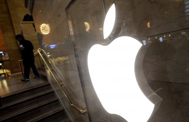 Profitul trimestrial Apple s-a dublat: peste 11 miliarde dolari