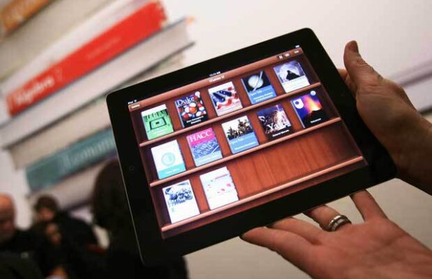 Microsoft investeşte 300 milioane euro în cărţi digitale