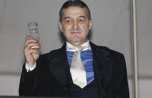 Primarul Gigi Becali promite 10 biserici în fiecare sector. Ce alte 10 lucruri crezi că va mai face? :D