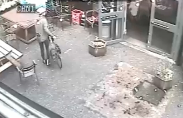 VIDEO Cum se fură o bicicletă » Un filmuleţ-avertisment