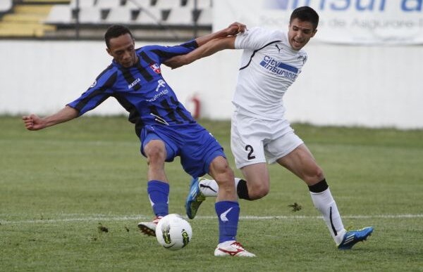 VIDEO I-au îngropat! » Oţelul a trimis Sportul în "B"