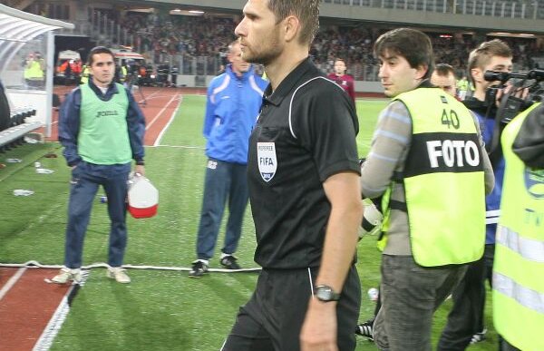 Adrian Porumboiu acuză Comisia: "Nişte oameni fricoşi, n-au acoperire regulamentară! Au desfiinţat raportul lui Tudor"