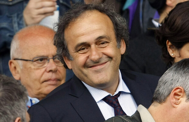 Michel Platini i-a făcut o mică farsă golgeterului Europa League la Bucureşti: "Falcao, iar tu aici?