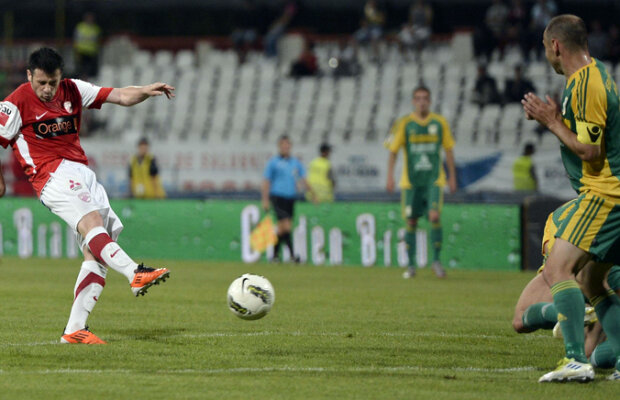 VIDEO Şi-au ascuţit colţii » Dinamo a făcut scor cu Mioveni, 4-1, înaintea derby-ului cu Steaua
