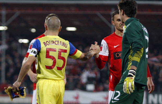 Se suspectează între ei » Dinamoviştii cred că trupa lui Bonetti vor oferi victoria Stelei