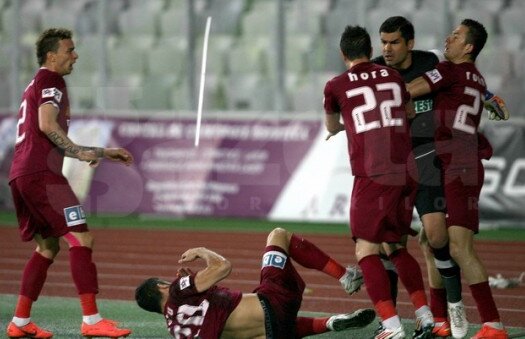 "U" CLUJ - CFR SE JOACĂ! » Întrebarea finalului de campionat: Cine va cîştiga campionatul?
