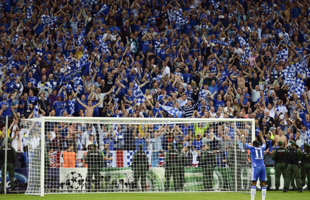 Drogba, inimă albastră » Jucătorii şi fanii îi cer lui Abramovici să-l păstreze pe ivorian la Chelsea