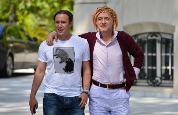 Poza zilei pe Facebook-ul GSP! Venirea lui Reghe aduce un nou look pentru Gigi! :)