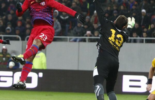 Braşovul se luptă cu Steaua pentru Felgueiras: "Deja discutăm cu Braga, nu vrem să renunţăm la el"
