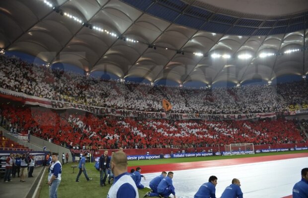 Finala din peluze » Dinamoviştii şi rapidiştii s-au întrecut în coregrafii spectaculoase