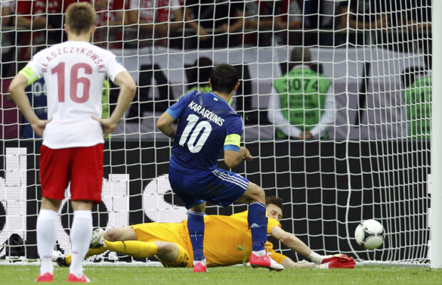 VIDEO Erou de rezervă » De pe bancă, polonezul Tyton a plonjat în istorie după ce a apărat un penalty decisiv cu Grecia