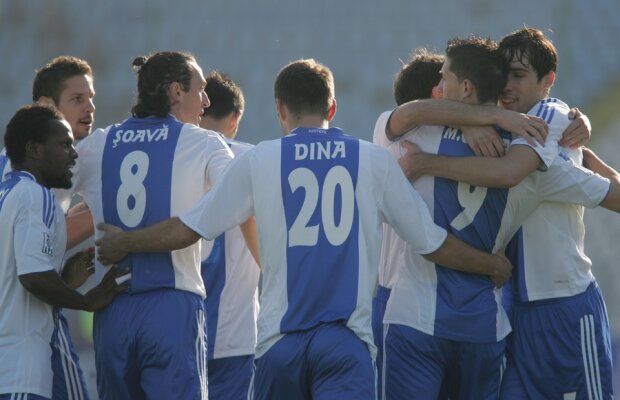 Căderea lui Solomon reaprinde speranţele alb-albastre » Jucătorii îl sună pe Mititelu