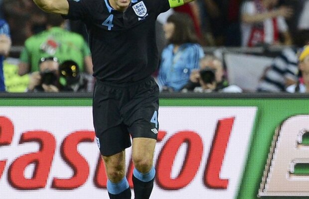 FOTO Ei sînt dirijorii spectacolului de la Euro » Care crezi că e cel mai bun "număr 10"?