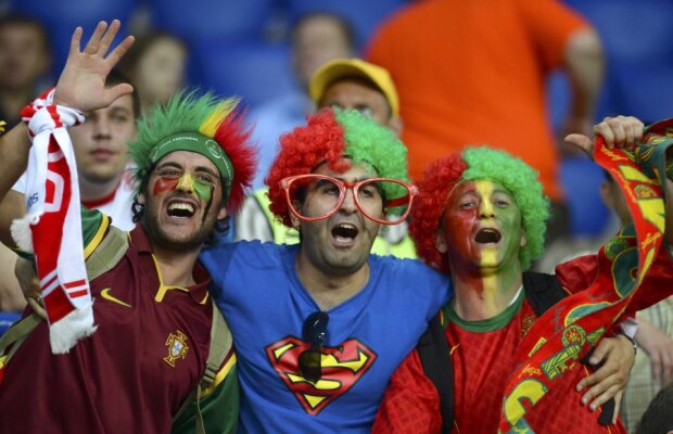 Pariază LIVE pe Danemarca -Germania şi Portugalia - Olanda! Ai 200 lei bonus!