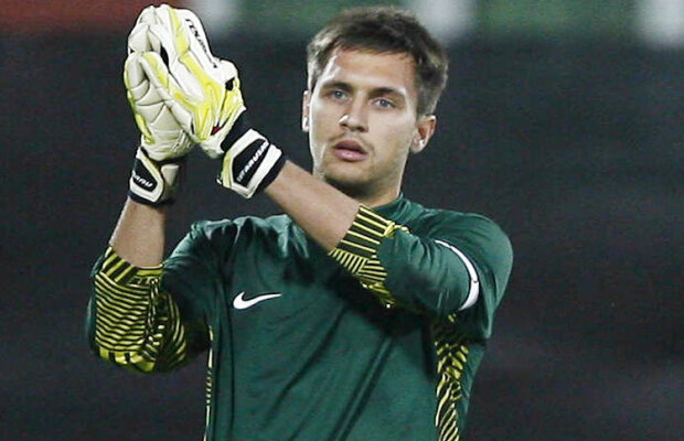 Tătăruşanu se visează pe San Paolo: "Mi-ar plăcea să joc la Napoli, să mă lupt cu De Sanctis"