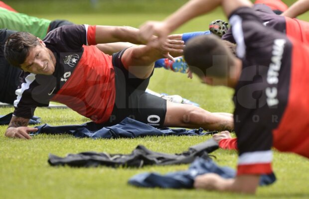 FOTO Dodele, stai pe vîrfuri! Metodele preparatorului german "i-au înghiţit" şi pe internaţionali