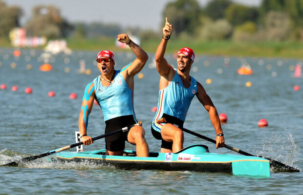 Colecţionarii de aur » Mihalachi şi Dumitrescu au devenit campioni europeni pe distanţa de 1.000 de metri