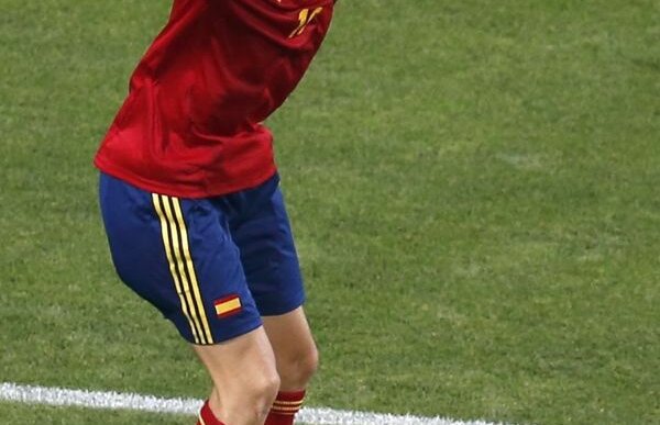 VIDEO Fabregas a cerut penalty în minutul 6! Trebuia acordat?