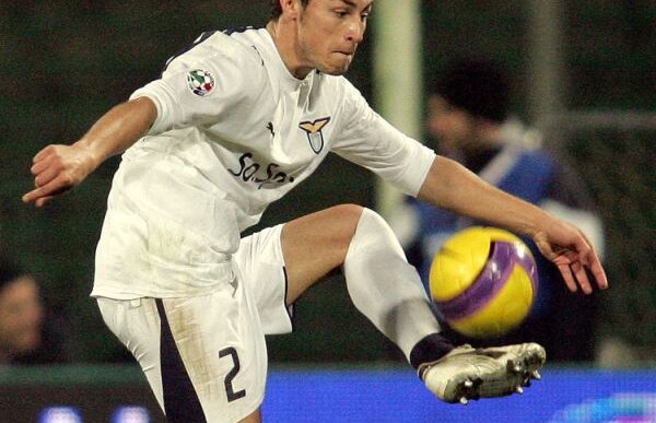 Ştefan Radu are probleme! » Fundaşul va fi amendat de Lazio pentru că s-a operat  :O