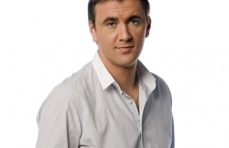 Cosmin Cernat rămîne deocamdată la TVR, dar a fost exclus de la Olimpiadă