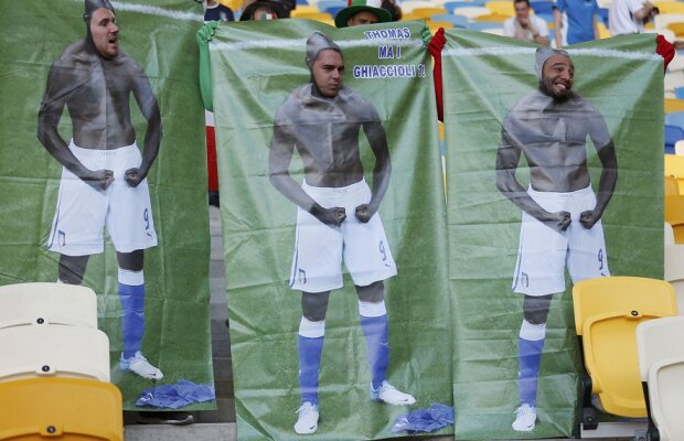 4 glume după Spania-Italia » Ce comandă italienii la bar şi ce primesc :D » Completează şi tu lista!