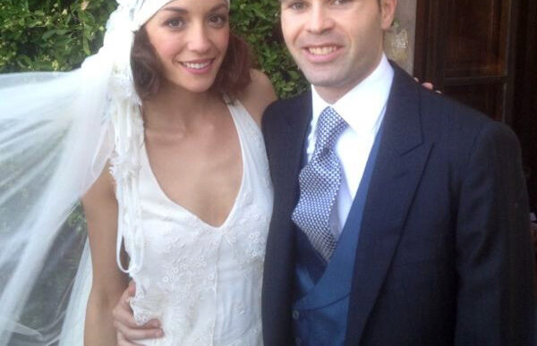 FOTO Iniesta a spus "DA" » Mijocaşul Barcelonei s-a căsătorit cu Anna Ortiz