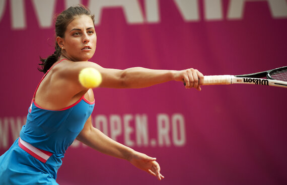 8 jucătoare românce continuă ofensiva pentru cucerirea trofeului Open Romania Ladies