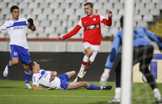 Dinamo a spulberat Severinul toamna trecută, 5-0, ”cîinii” au muşcat din adversar. Se repeta scorul vineri seară sau oltenii fac surpriza?