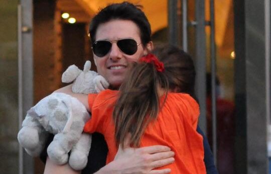 Tom Cruise a vizitat-o pe fiica lui pentru prima data dupa despartirea de Katie Holmes
